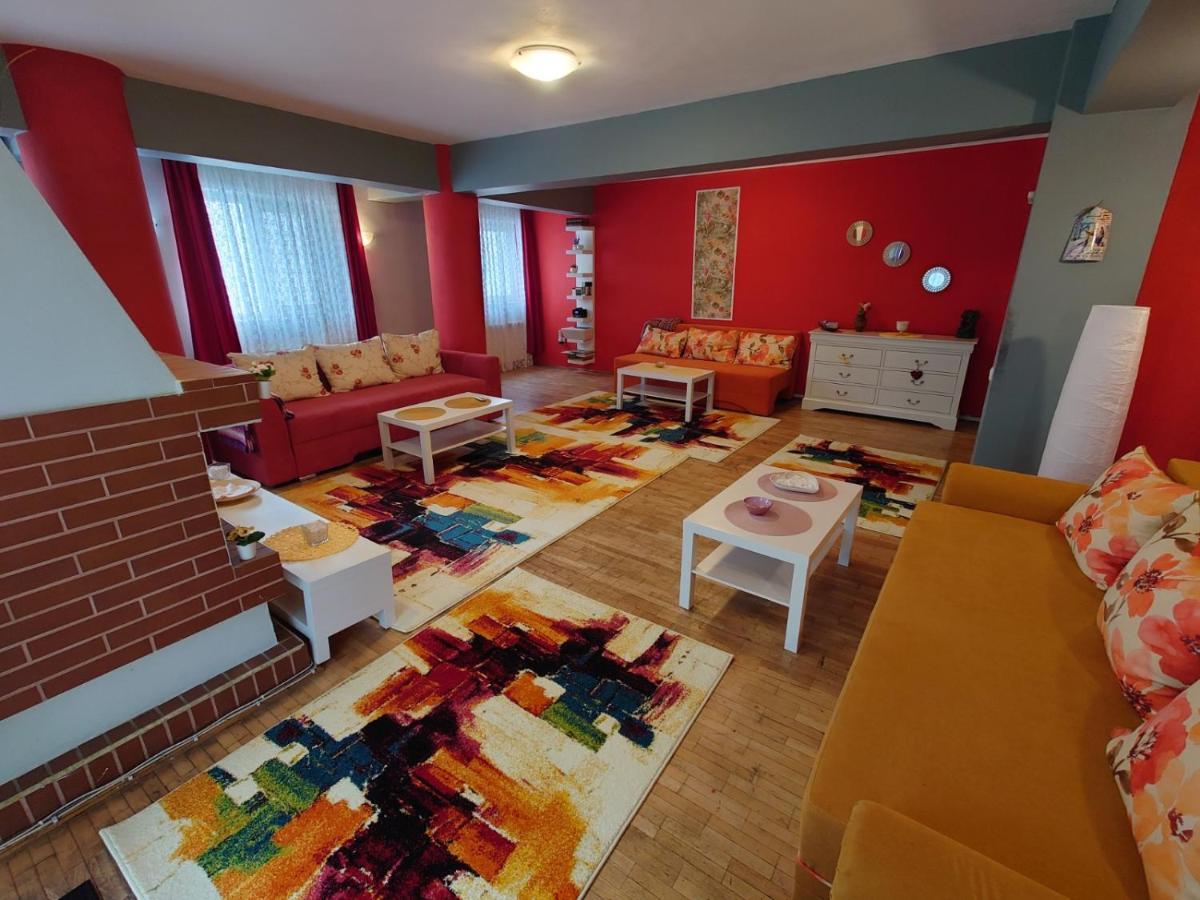 Andreea'S Apartments-Old Town บูคาเรสต์ ภายนอก รูปภาพ