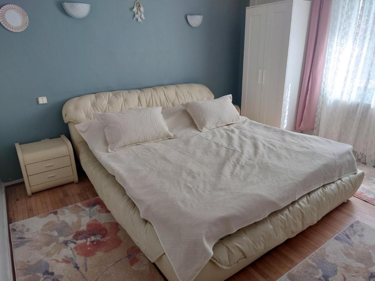 Andreea'S Apartments-Old Town บูคาเรสต์ ภายนอก รูปภาพ