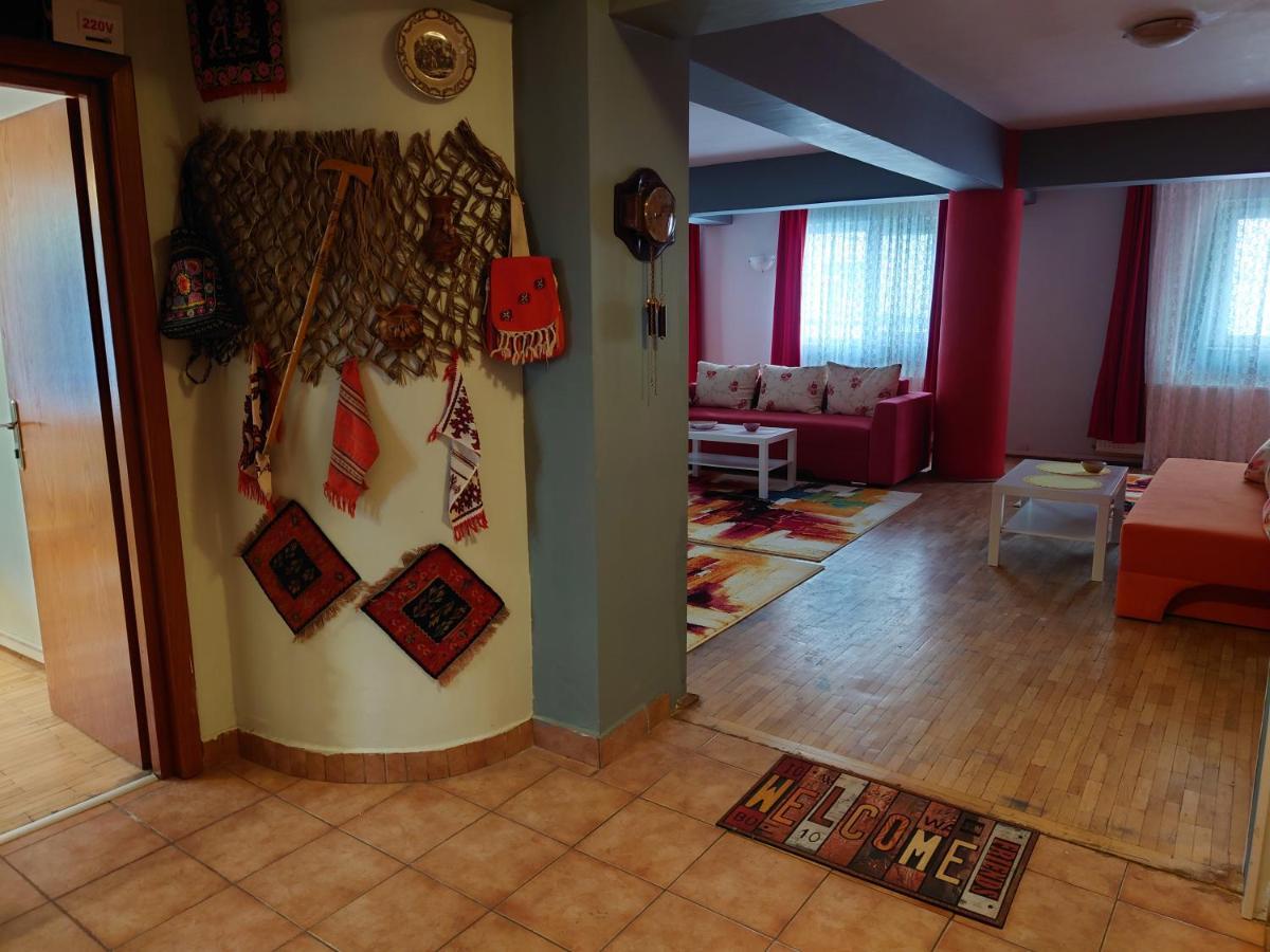 Andreea'S Apartments-Old Town บูคาเรสต์ ภายนอก รูปภาพ