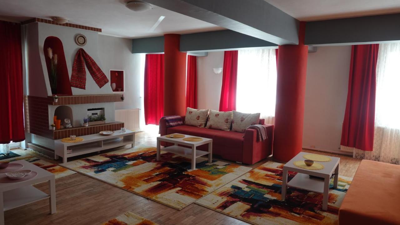 Andreea'S Apartments-Old Town บูคาเรสต์ ภายนอก รูปภาพ