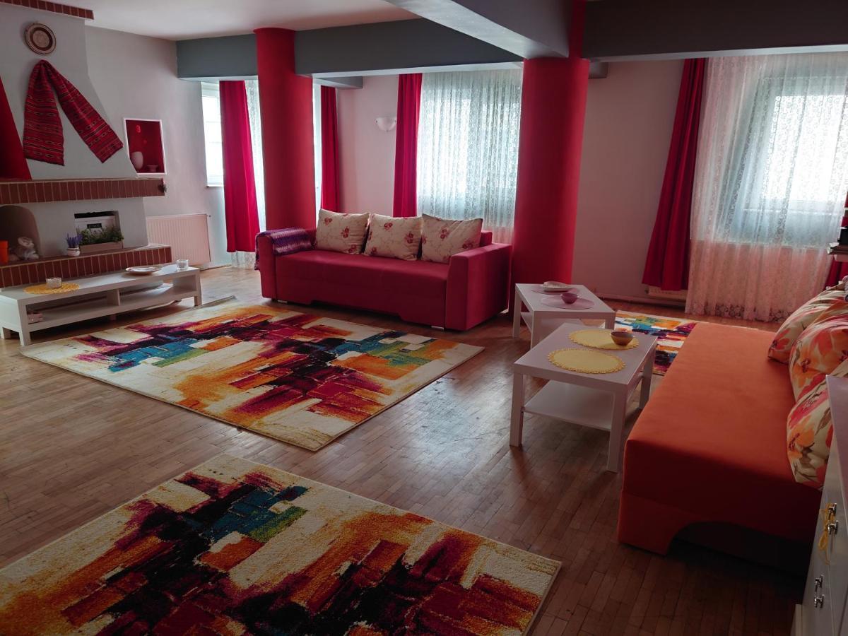 Andreea'S Apartments-Old Town บูคาเรสต์ ภายนอก รูปภาพ