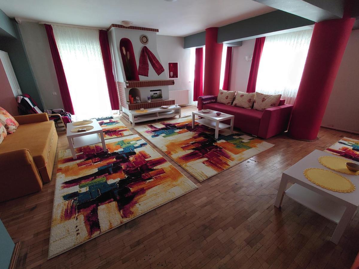 Andreea'S Apartments-Old Town บูคาเรสต์ ภายนอก รูปภาพ