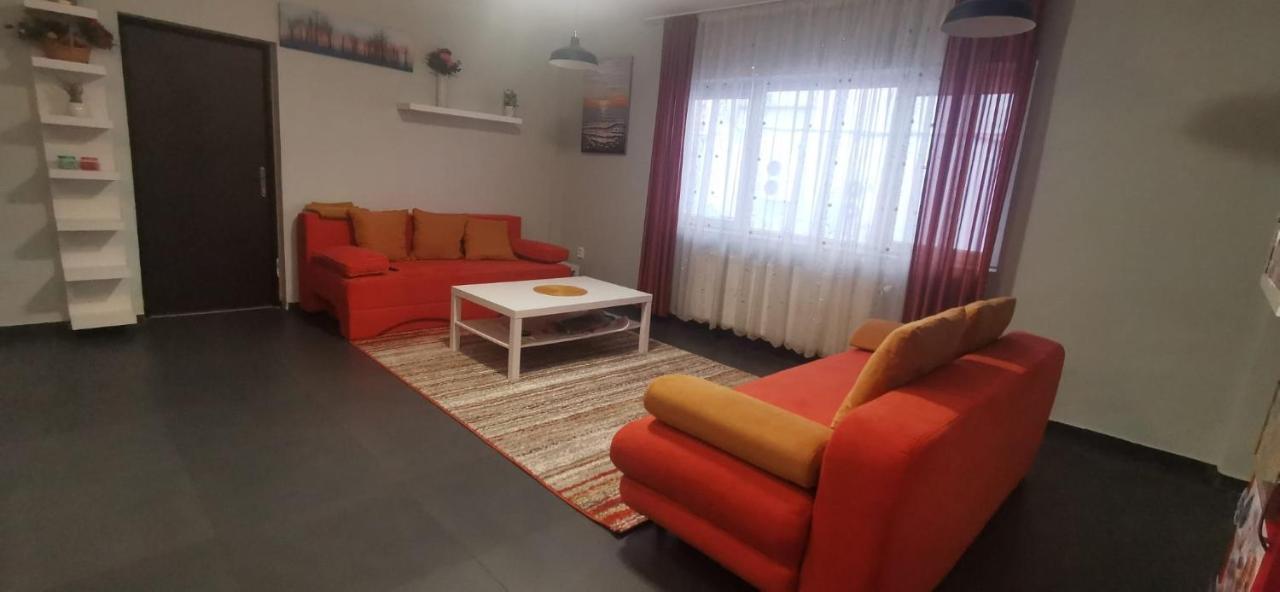 Andreea'S Apartments-Old Town บูคาเรสต์ ภายนอก รูปภาพ