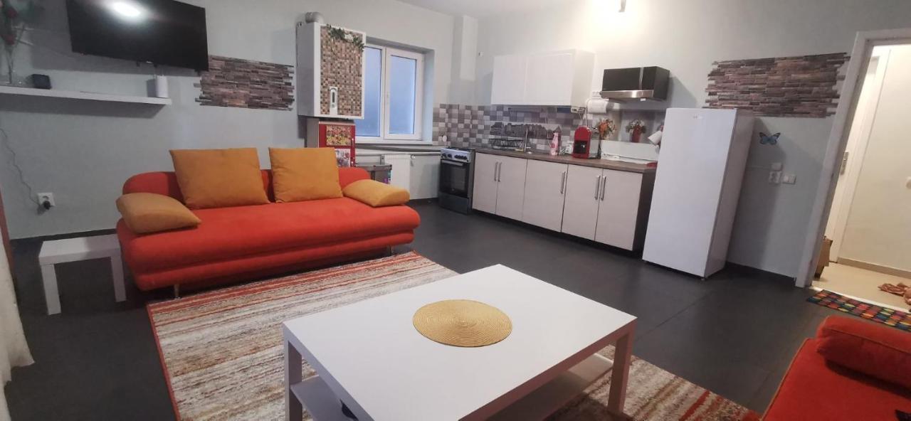 Andreea'S Apartments-Old Town บูคาเรสต์ ภายนอก รูปภาพ